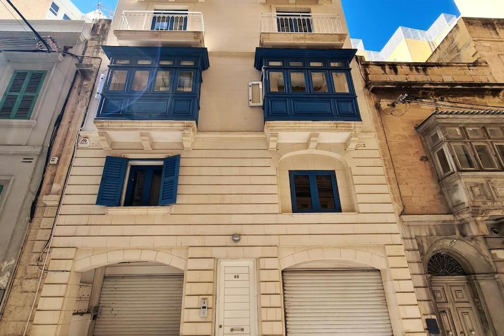 Cozy Inside.City & Beach Outside Apartment Sliema Luaran gambar